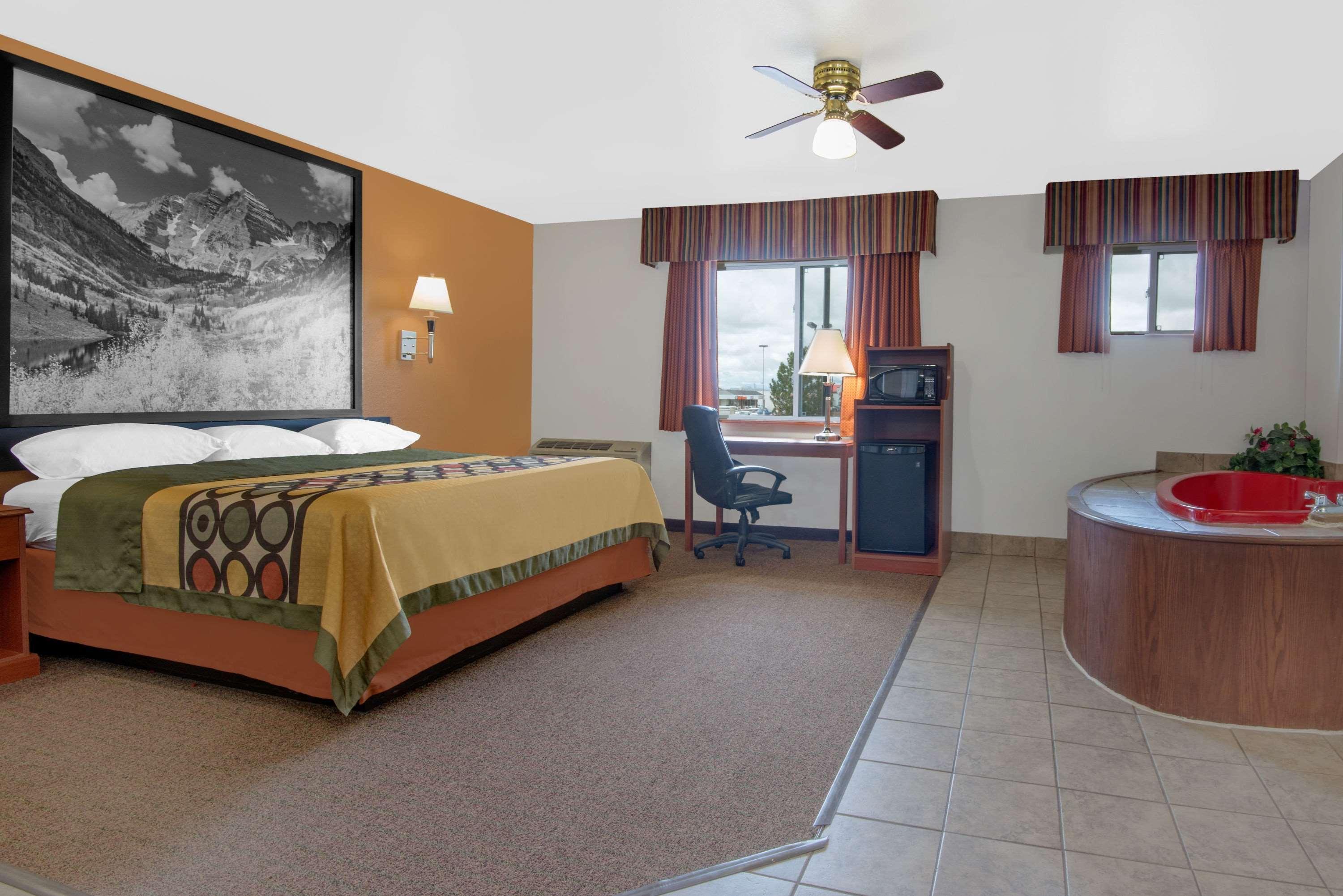 Motel Super 8 By Wyndham